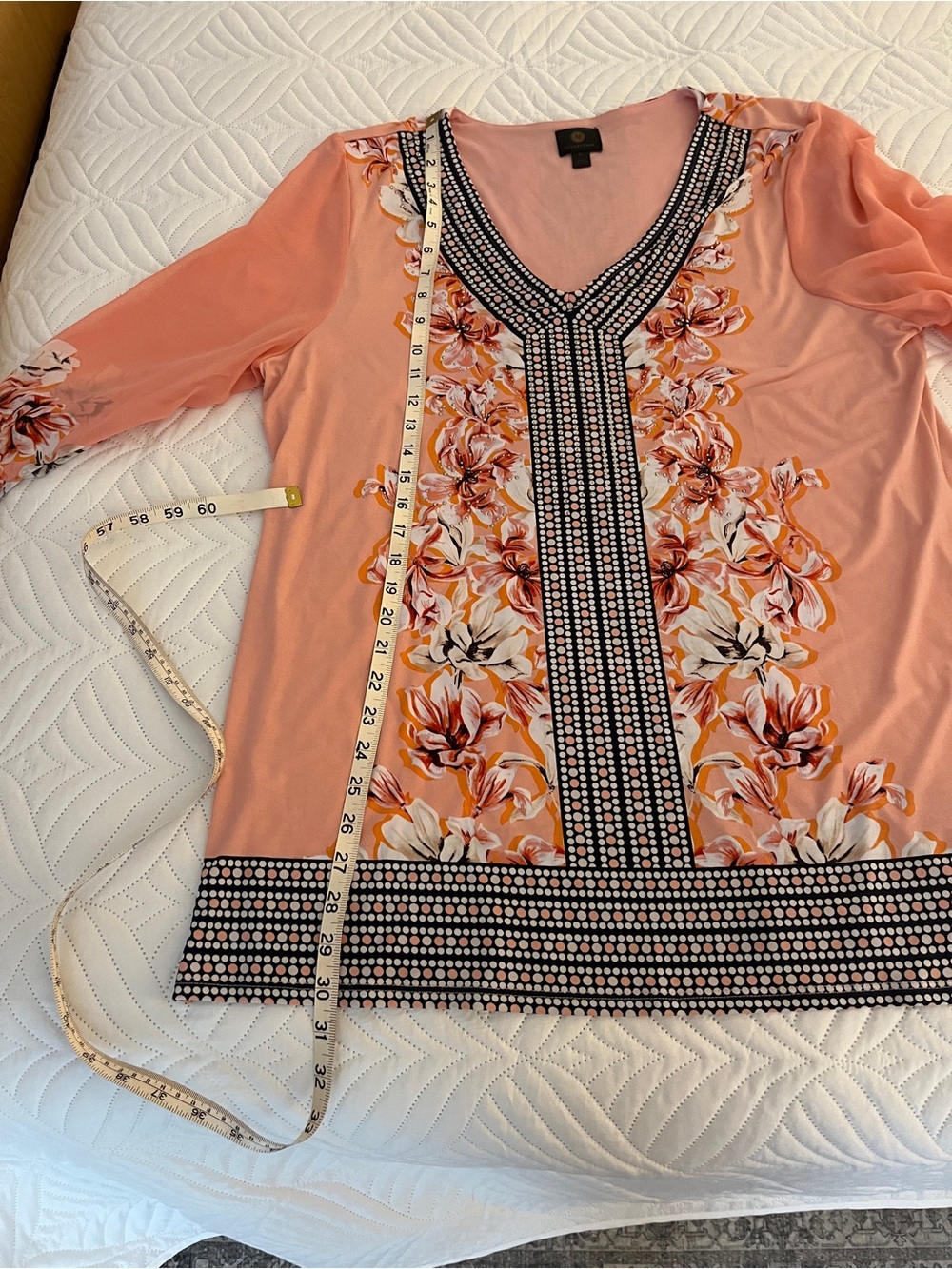 Jennifer Moore  Pink Floral V-Neck Tunic Top - Picture 5 of 7